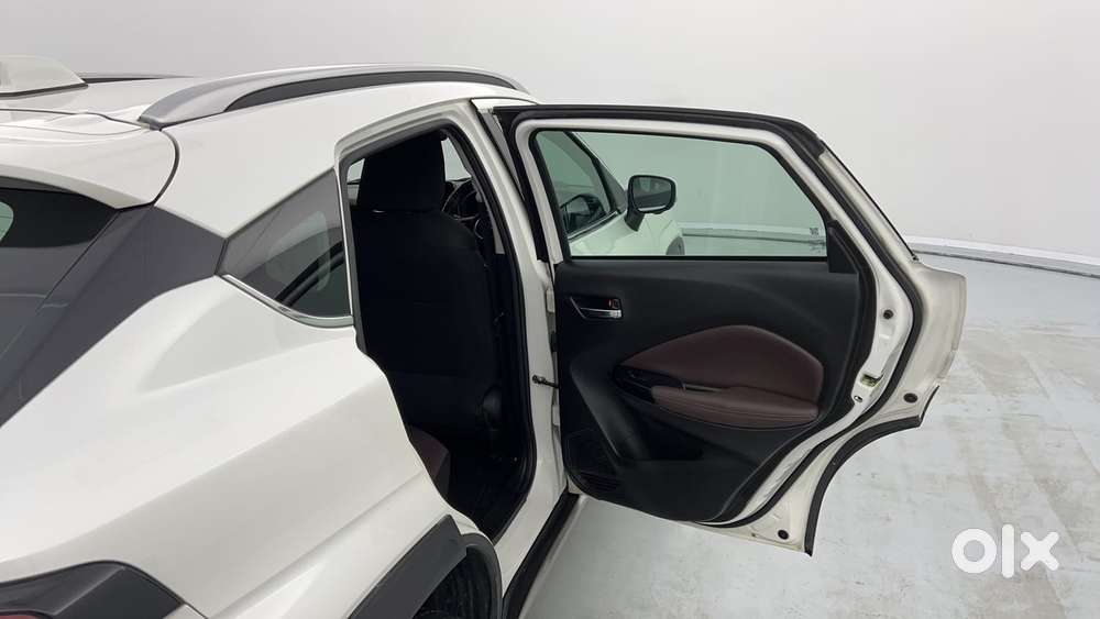 Maruti Suzuki Fronx Alpha 1.0l Turbo 6 At, 2023, Petrol