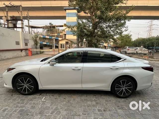Lexus Es, 2023, Petrol