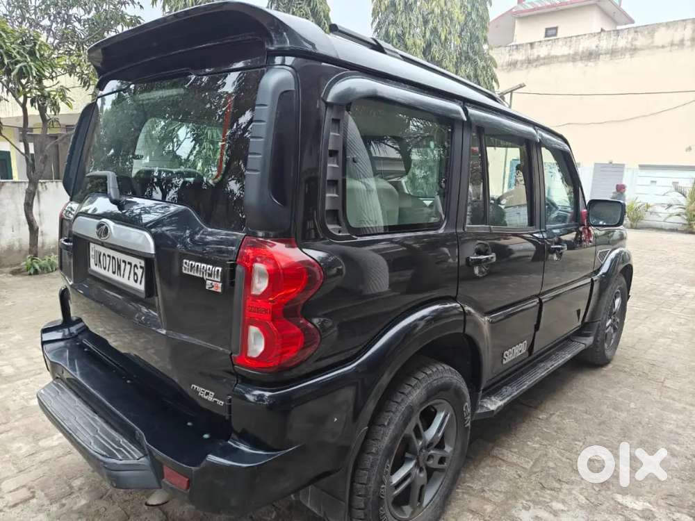 Mahindra Scorpio 2019 Diesel 98000 Km Driven