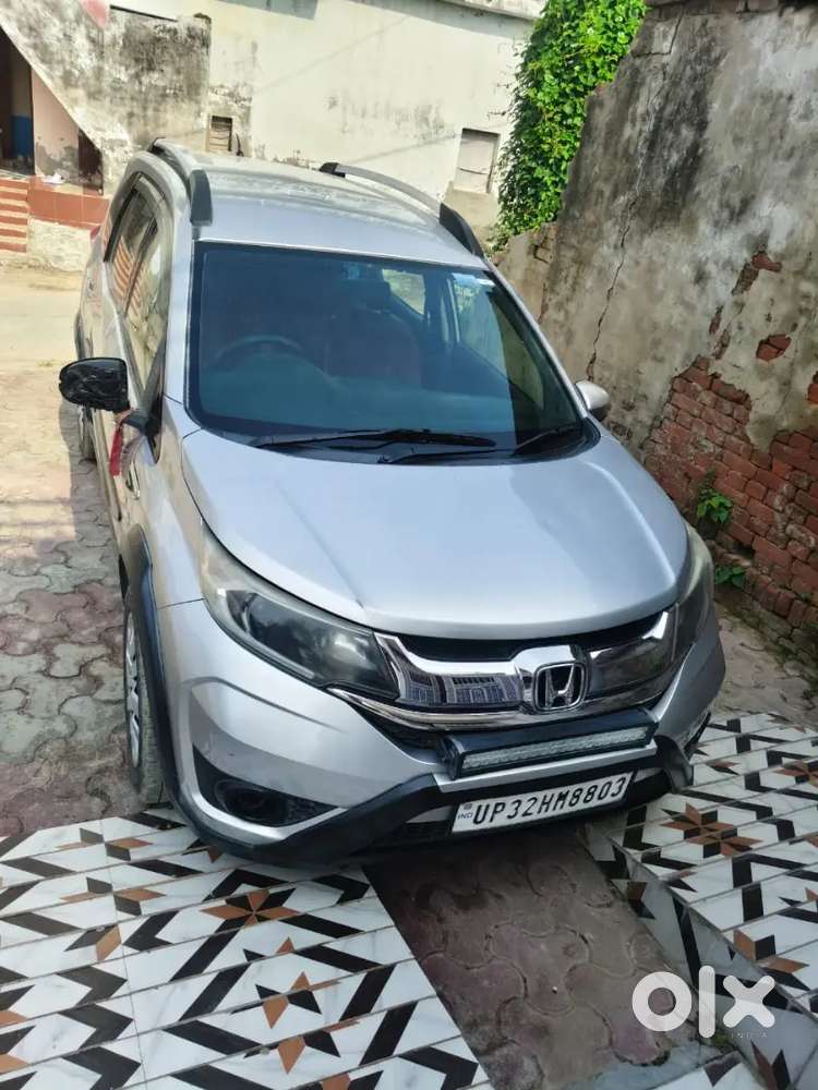 New Car Lena Hai
