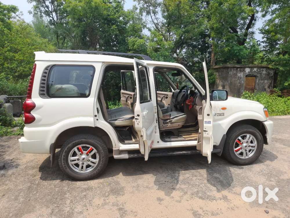 Mahindra Scorpio 2014