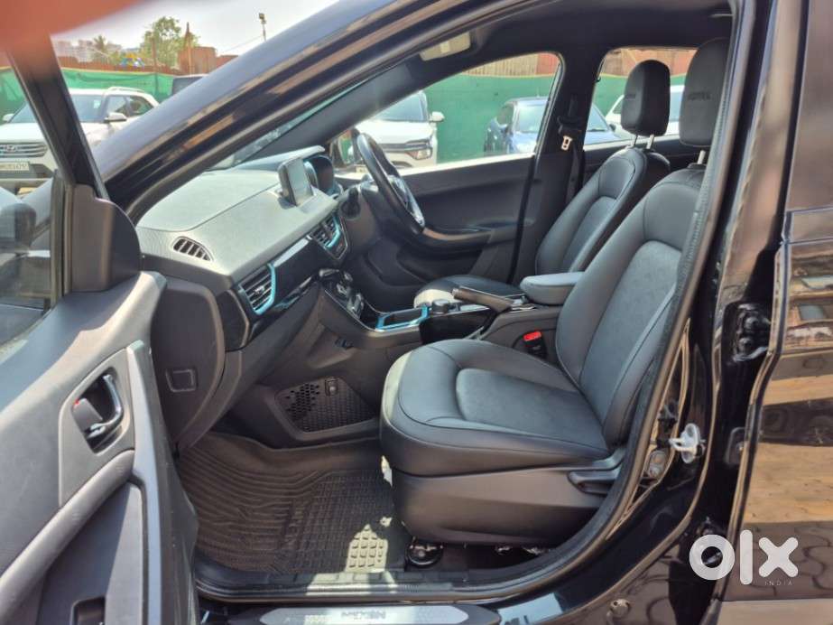 Tata Nexon Ev Xz Plus Dark Edition, 2022, Electric
