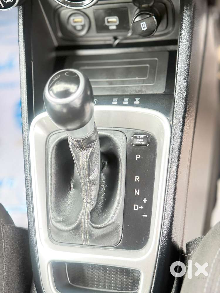 Hyundai Venue Sx Opt, 2019, Petrol