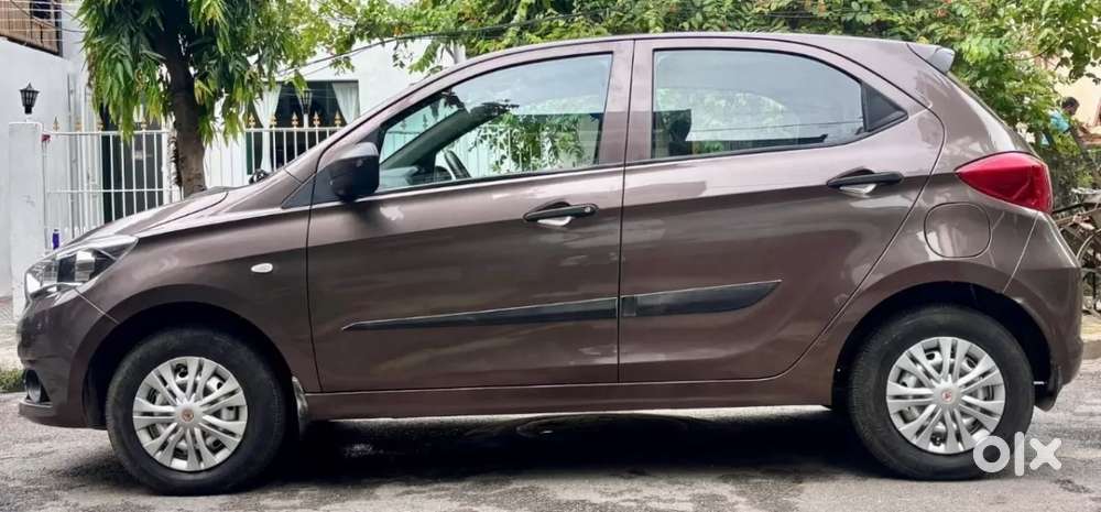 Tata Tiago Xe, 2018, Petrol