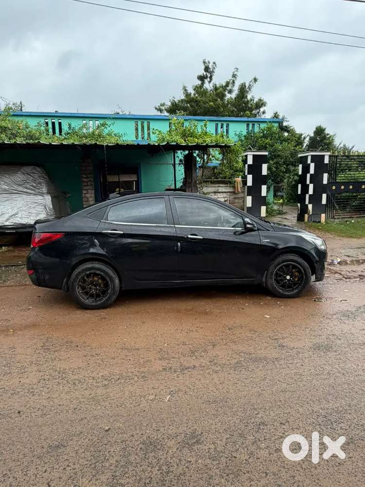 Hyundai Verna Crdi Manual 2015 Car