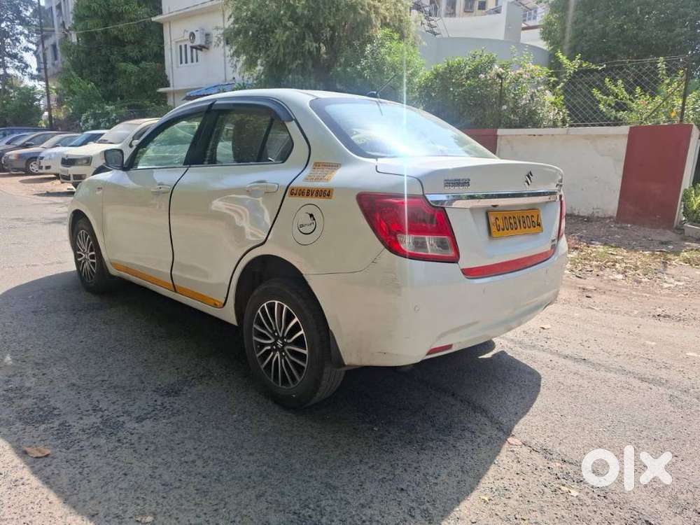 Maruti Suzuki Swift Dzire Zdi+ Amt, 2017, Diesel