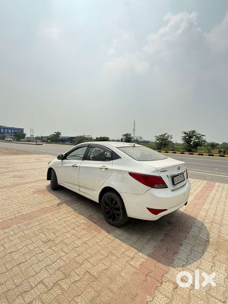 Hyundai Verna Diesel 2015