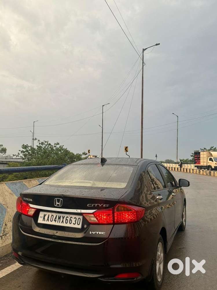 The Honda City I-vtec 2014