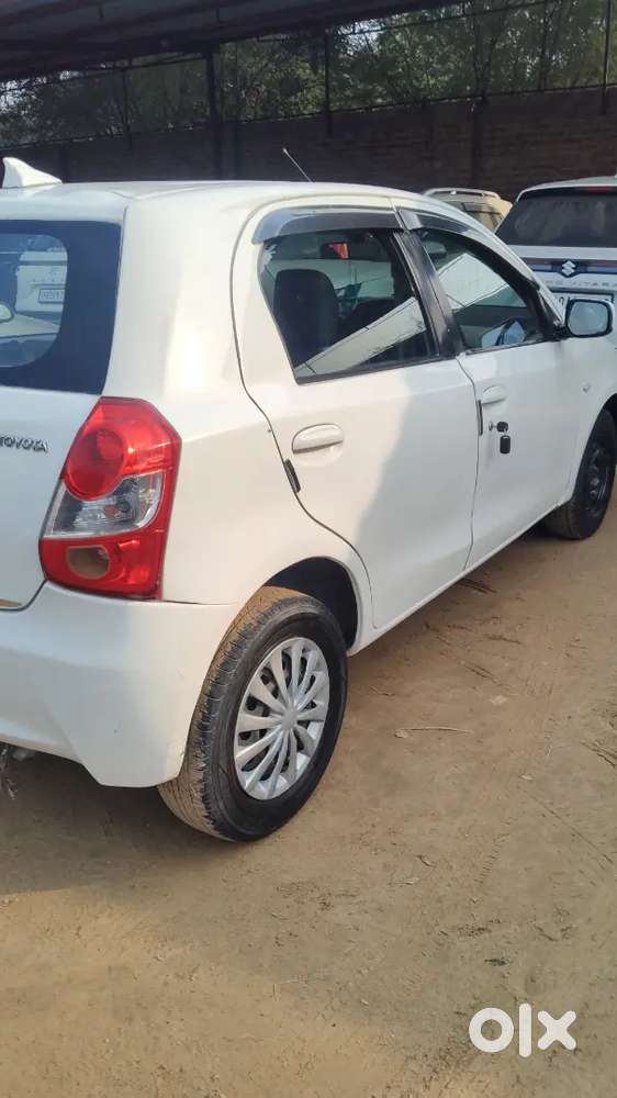 Toyota Etios Liva 2014 Diesel 85000 Km Driven