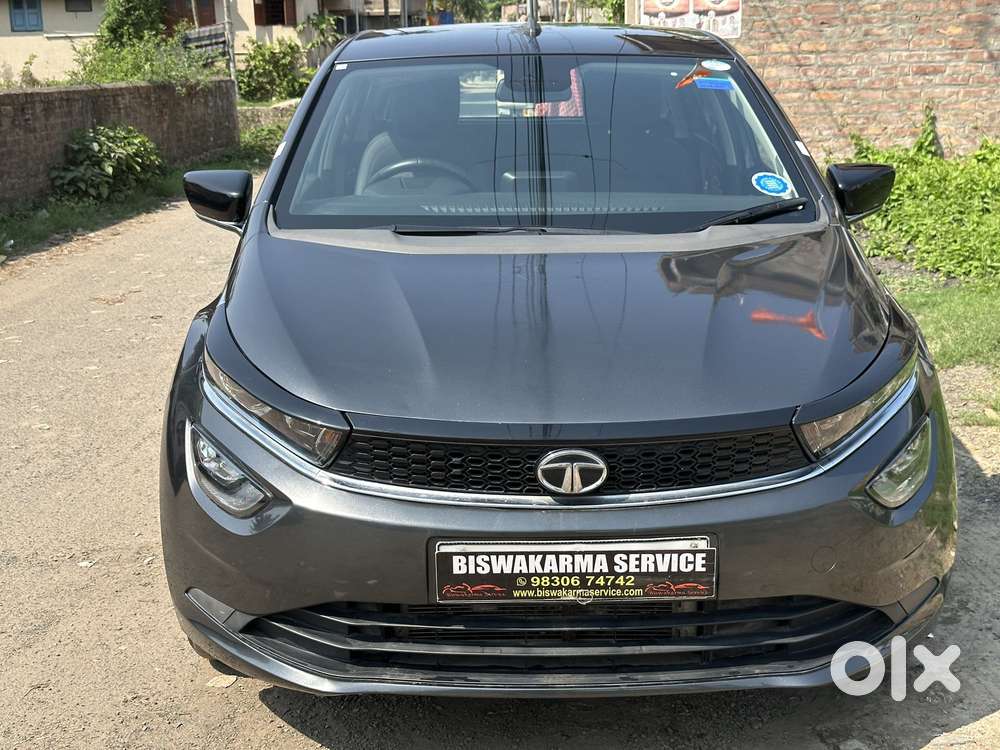 Tata Altroz 1.2 Xz Plus Dark Edition, 2021, Petrol