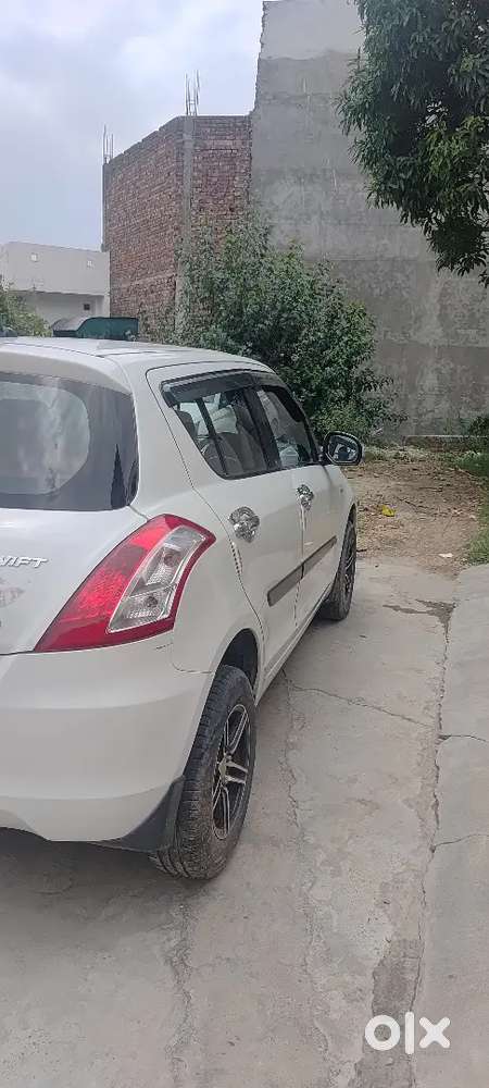 Maruti Suzuki Swift 2013 Diesel 77000 Km Driven