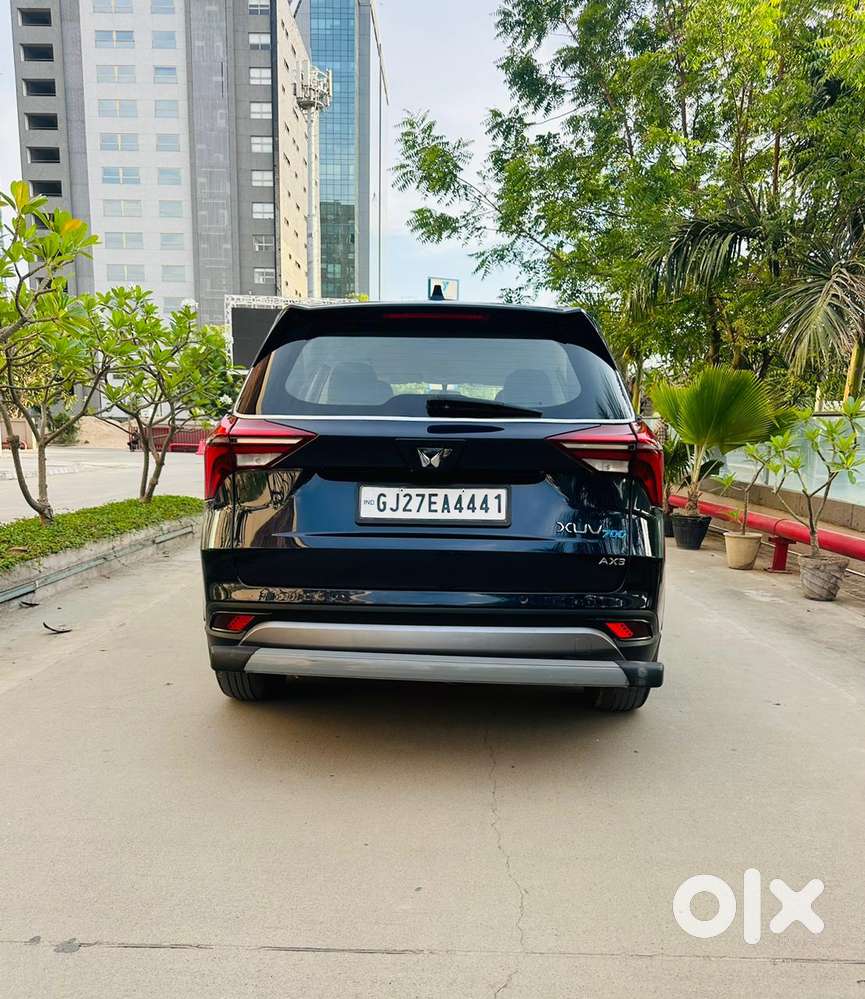 Mahindra Xuv700 Ax 3 Diesel Mt 5 Str (e), 2022, Diesel