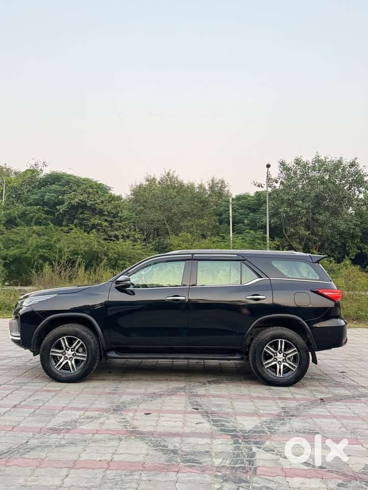 Toyota Fortuner 4x2 At 2.7 Petrol, 2026, Petrol
