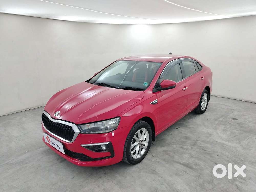 Skoda Slavia Ambition 1.0l Tsi At, 2022, Petrol