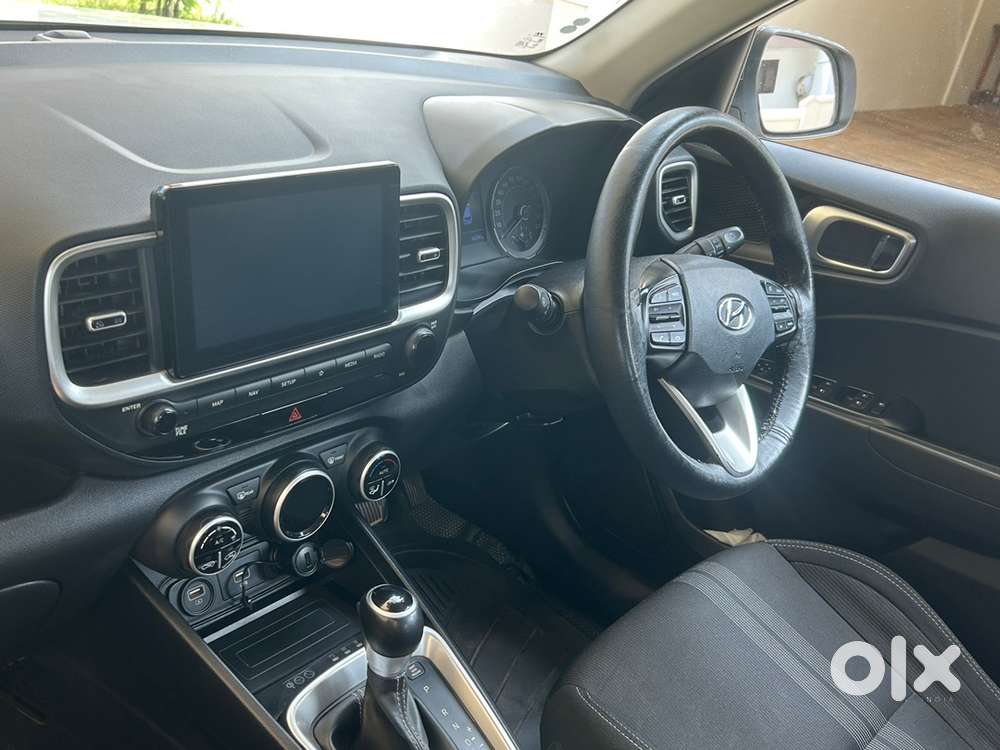 Hyundai Venue Petrol 2019