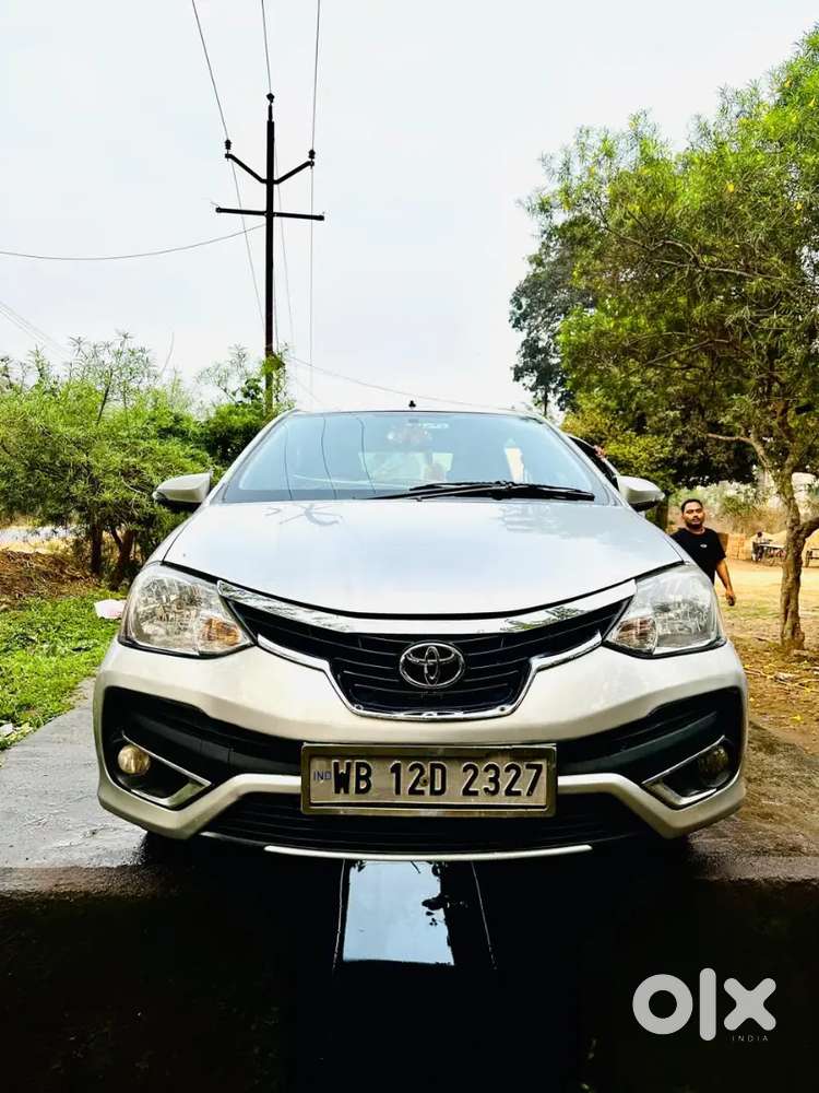 Toyota Etios Liva 2015