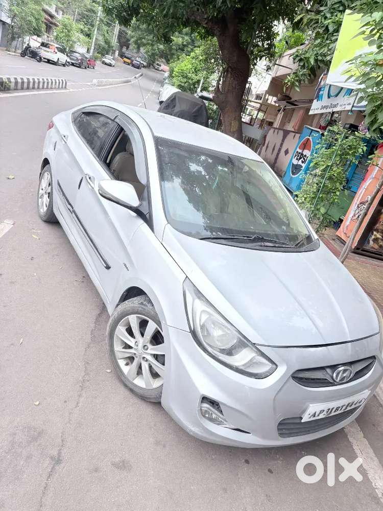 Hyundai Verna 2011 Plus Vtvt At