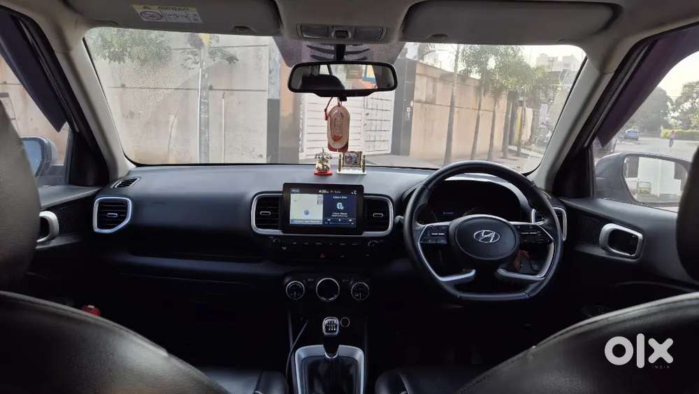 Hyundai Venue 2021 Diesel 99000 Km Driven