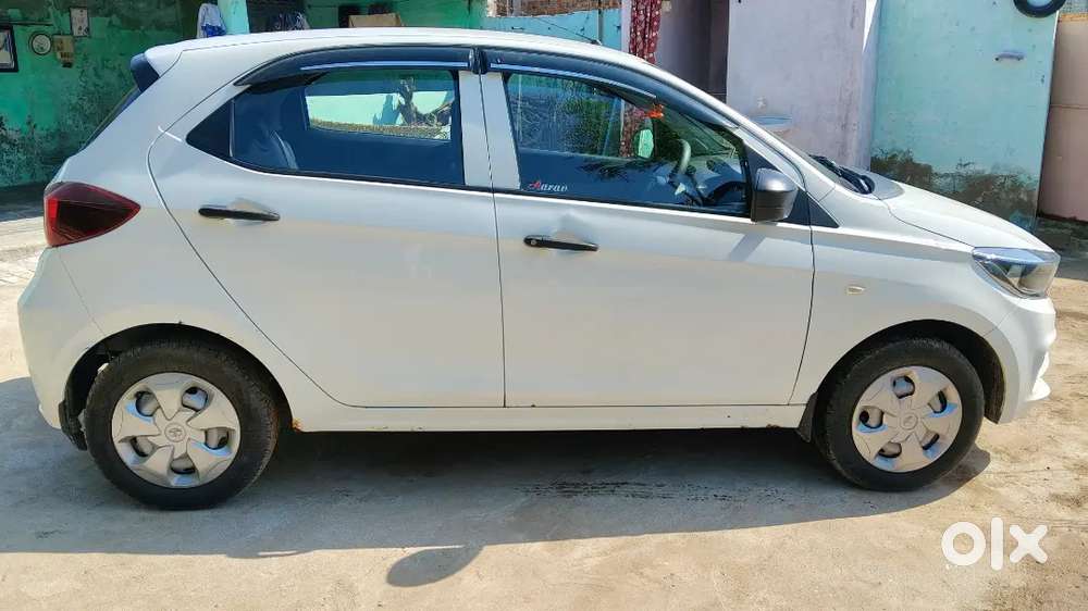 Tata Tiago Xm Icng 2022 Car