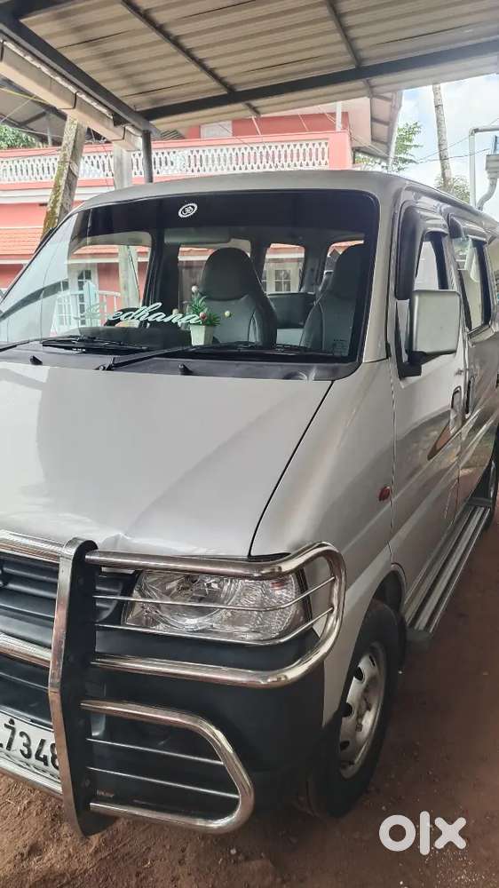 Maruti Suzuki Eeco 2017 Lpg /petrol 120000 Km Driven