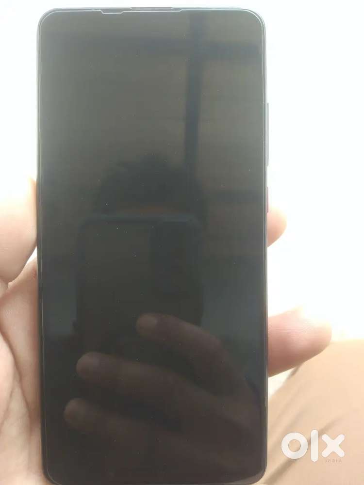 Mi k20 pro.8.128gb 15 months
