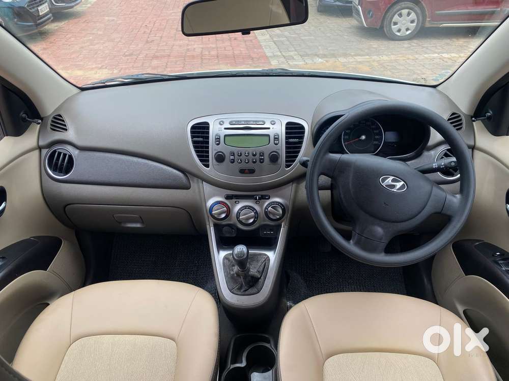 Hyundai I10 Sportz, 2014, Petrol