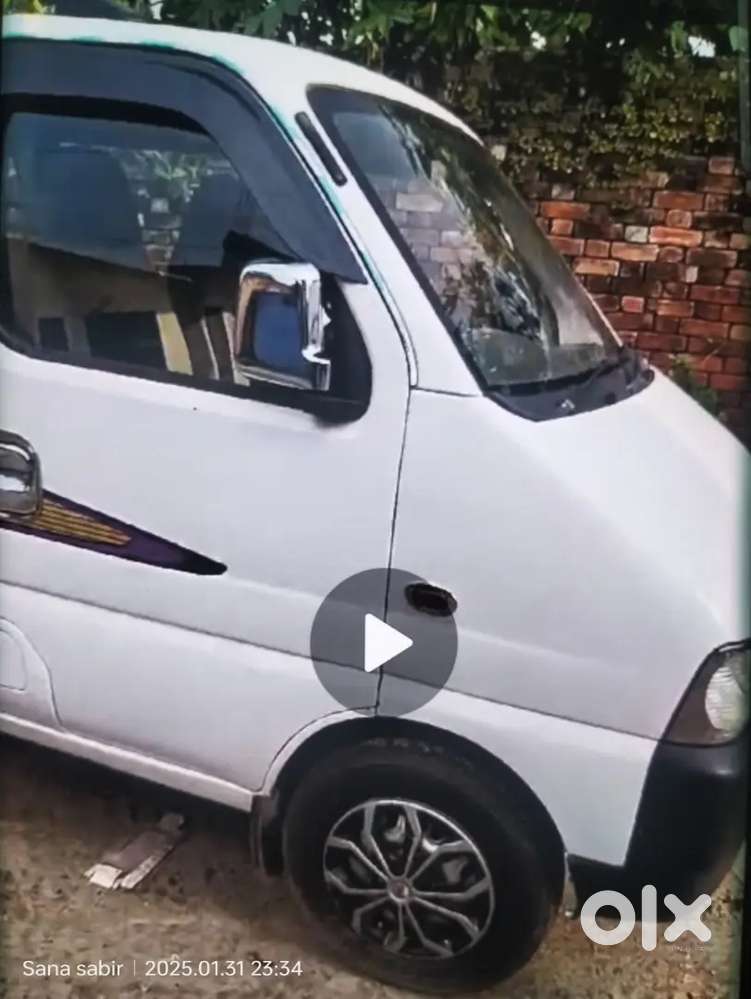 Maruti Suzuki Eeco Smiles 7 Seater 2013