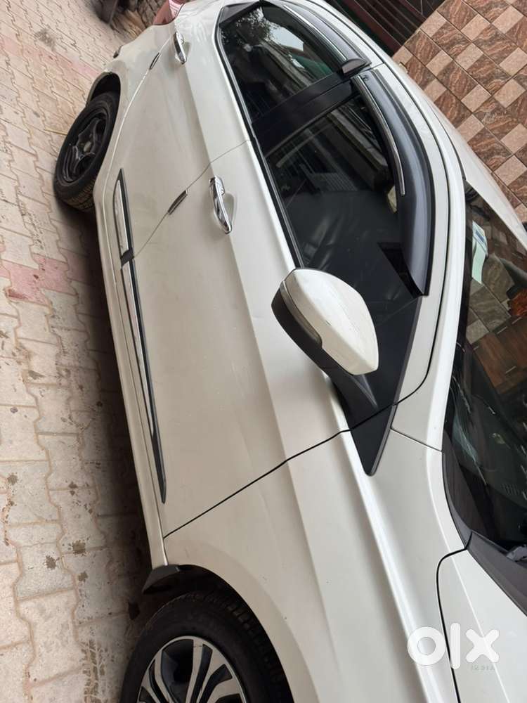 Tata Tiago Petrol 2020 Km Driven