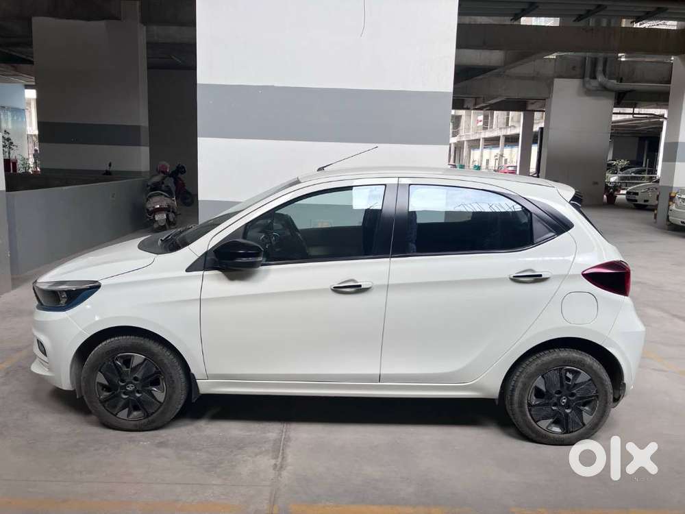 Tata Tiago Ev Xz+ Long Range  2023  8,900 Km  Excellent Condition