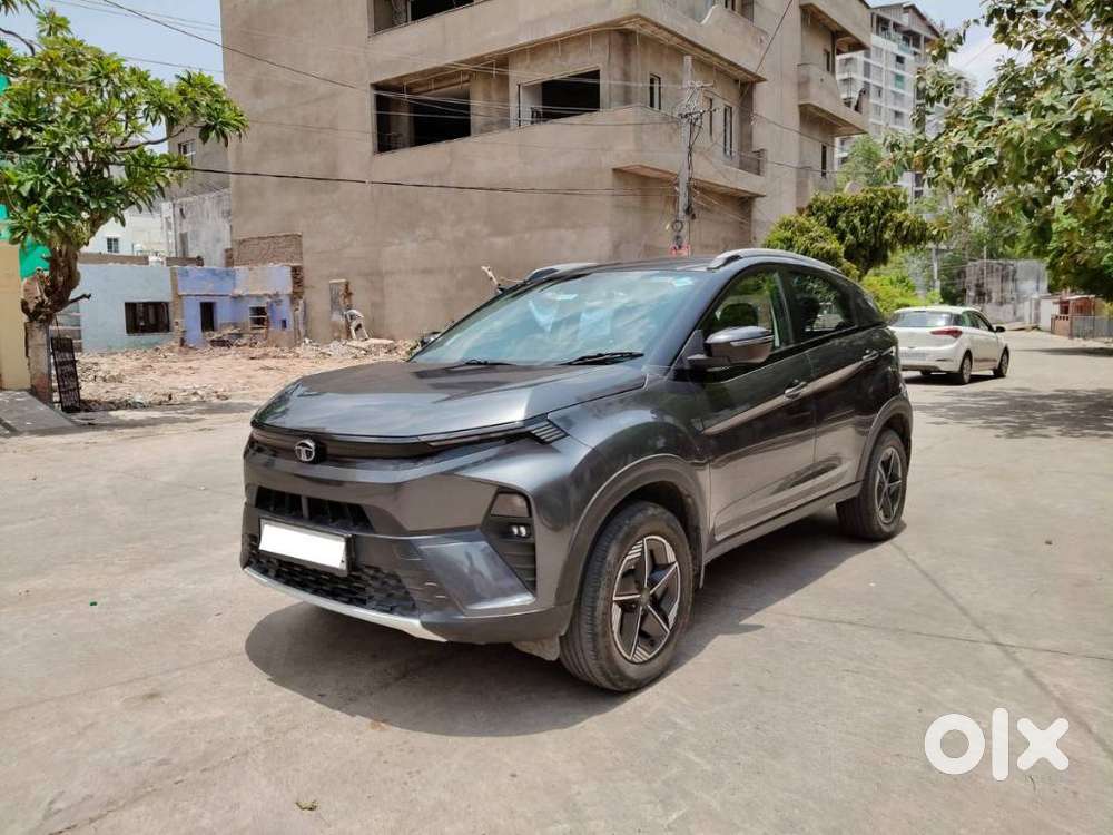 Tata Nexon Creative 1.2 Revotron Petrol 6 Mt Dt, 2024, Cng & Hybrids
