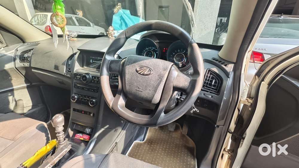 Mahindra Xuv500 W5, 2018