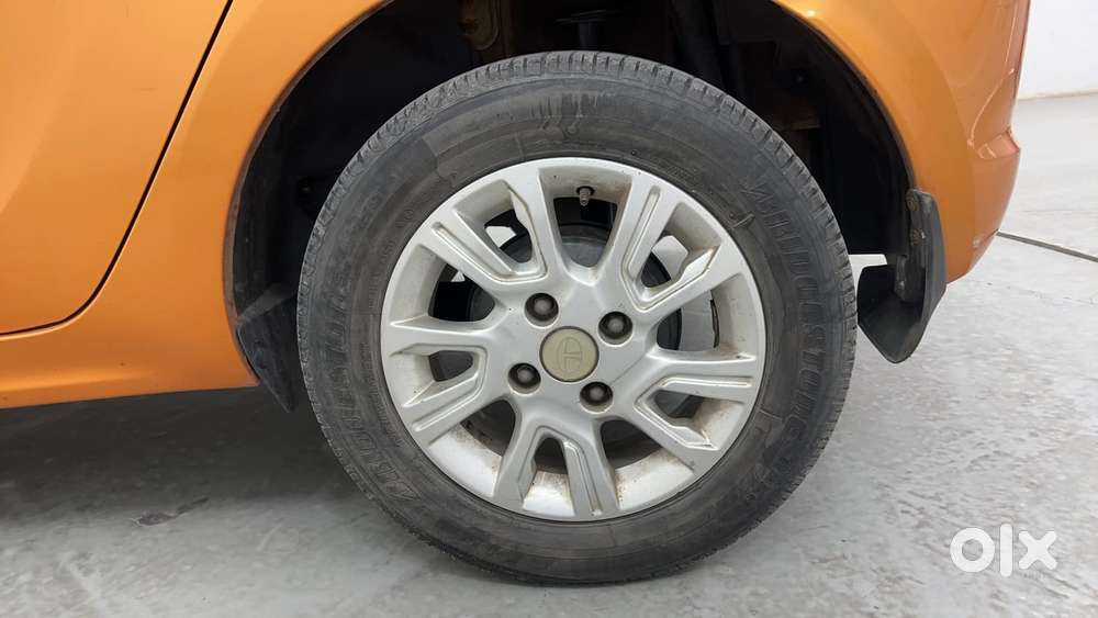 Tata Tiago Xz, 2017, Petrol