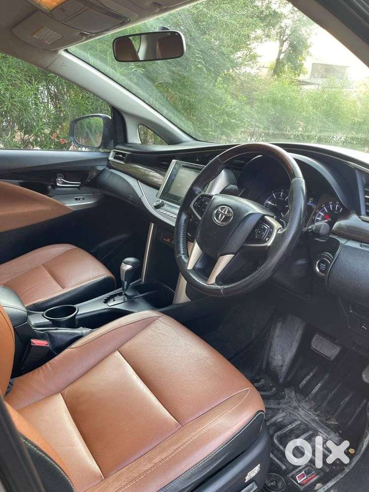 Toyota Innova Crysta 2.8 Z, 2017, Diesel