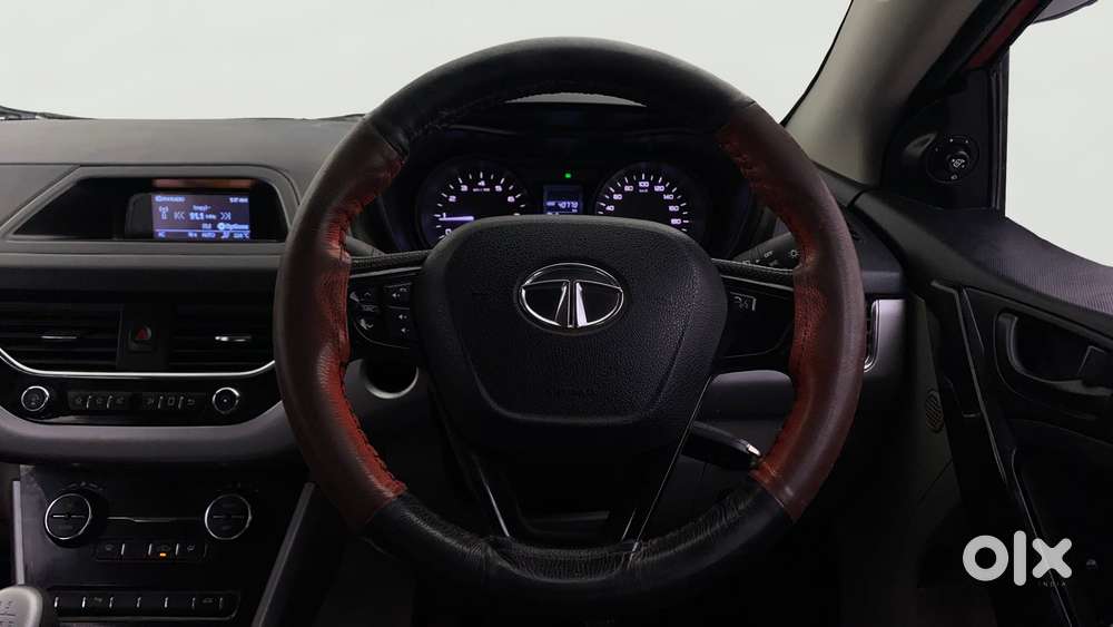 Tata Nexon 1.2 Revotron Xt, 2018, Petrol