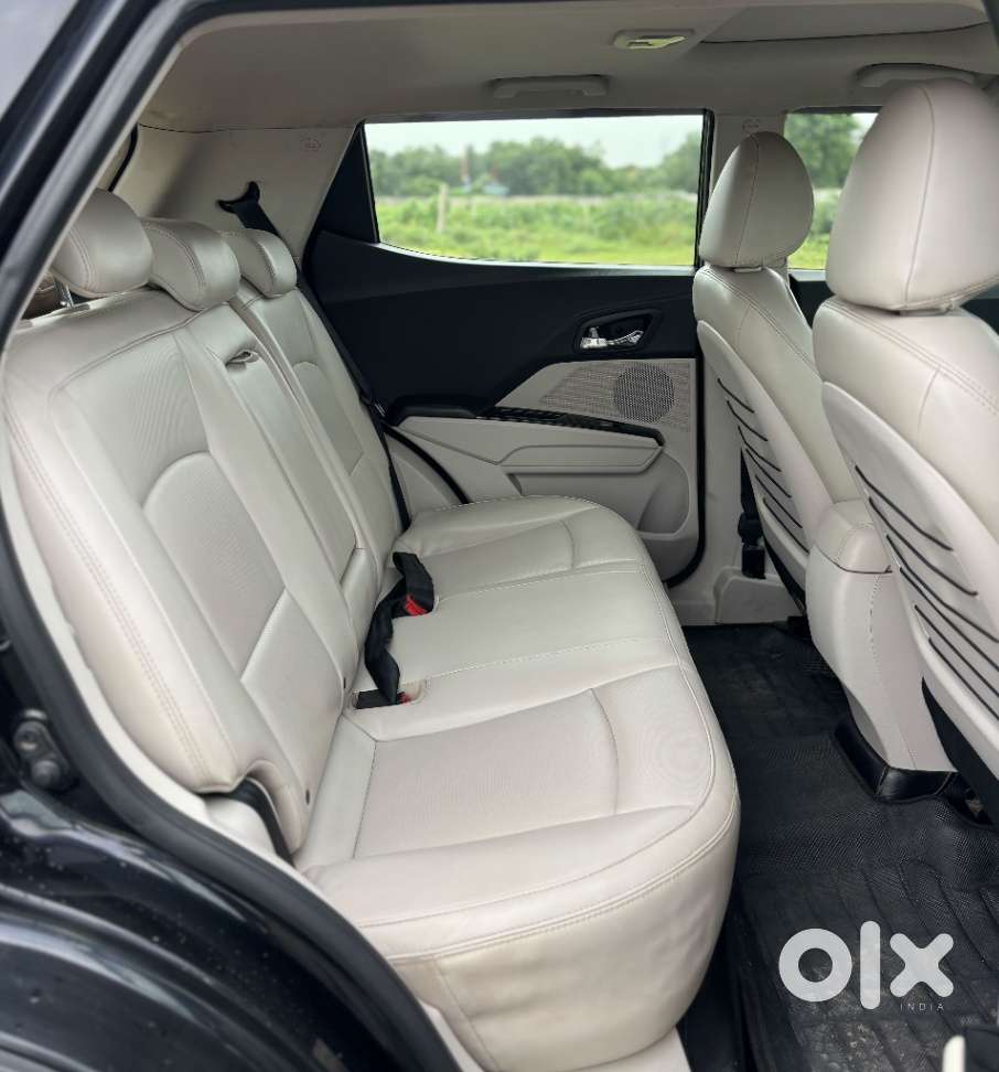 Mahindra Xuv300 W8 Diesel, 2022, Diesel