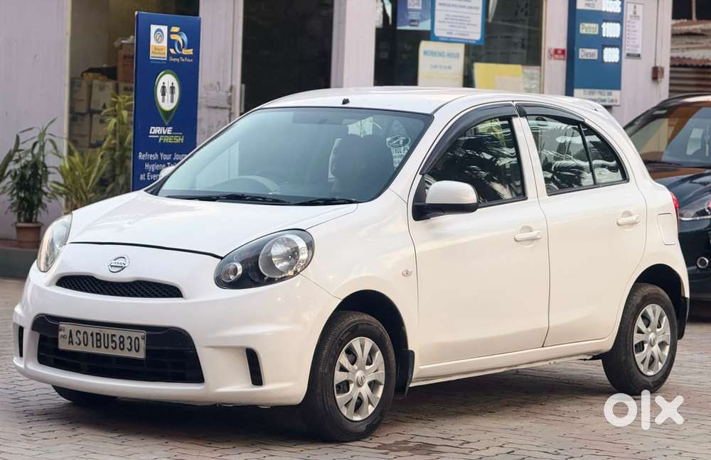 Nissan Micra Active Xv, 2015, Petrol