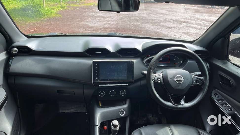 Nissan Magnite Kuro Edition 1.0 Petrol Mt, 2023, Petrol