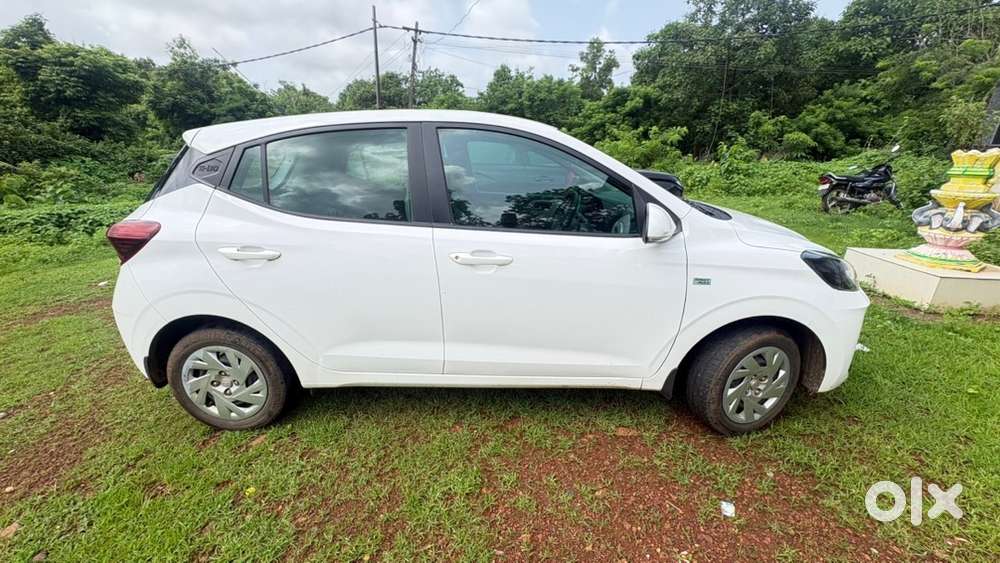 Hyundai Grand I10 2024 Petrol Automatic