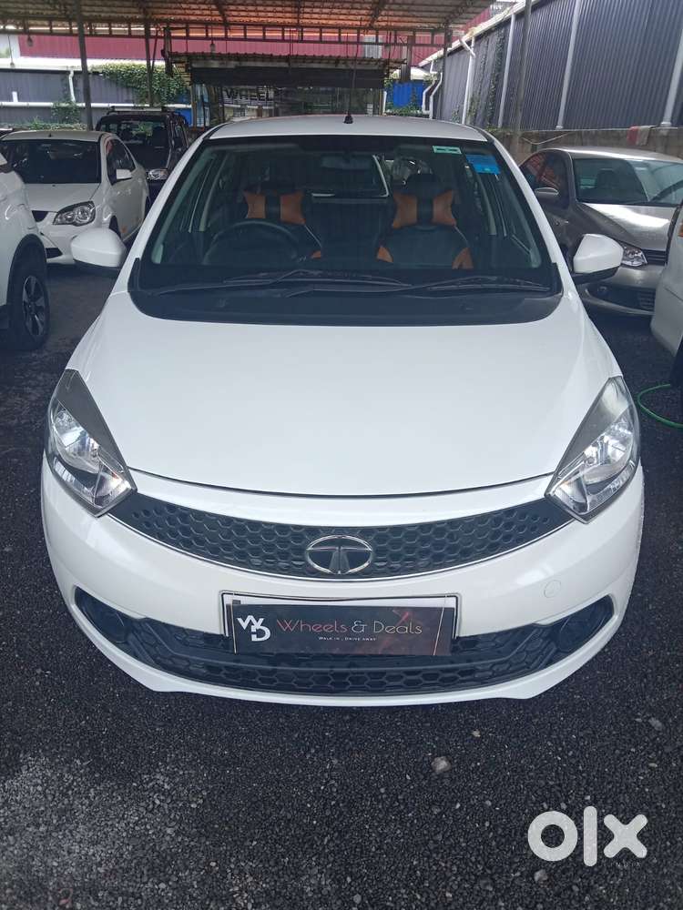 Tata Tiago 1.2 Revotron Xt (o), 2019, Petrol