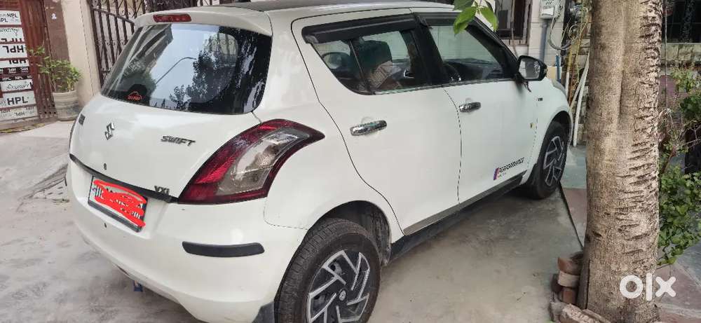 Maruti Swift Vxi Cng 2014