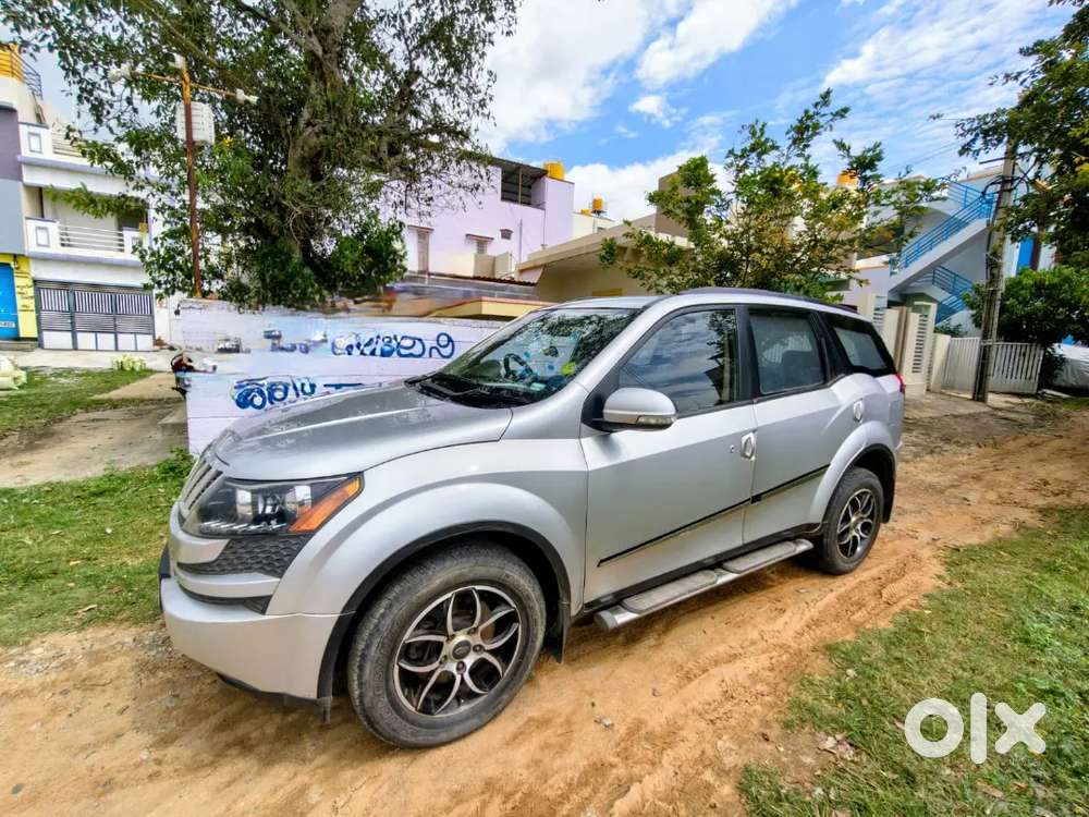 Mahindra Xuv500 2014 Year (dealers Excuse)