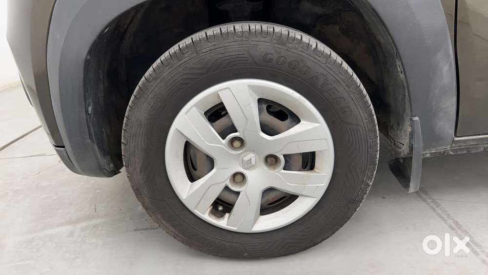 Renault Kwid 2019-ongoing 1.0 Rxt (o), 2018, Petrol