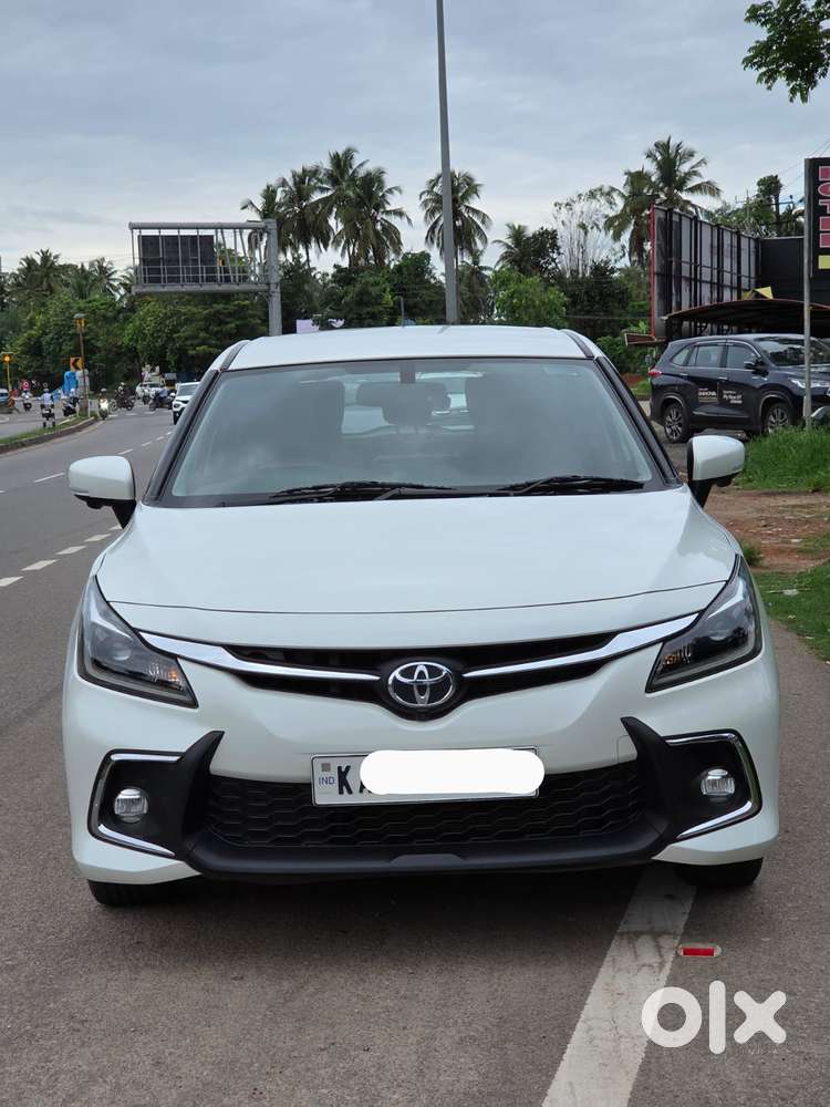 Toyota Glanza 1.2 V, 2025, Petrol