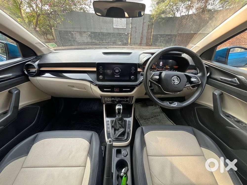 Skoda Slavia Style 1.0l Tsi At, 2024, Petrol