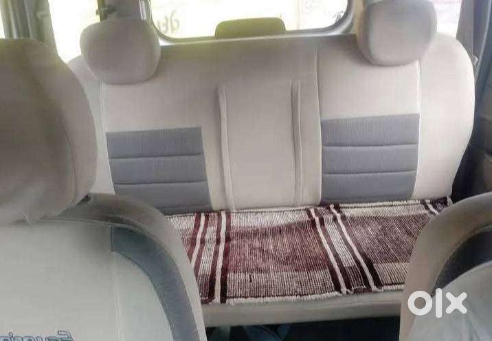 Mahindra Xylo D2 Diesel Full Family Car