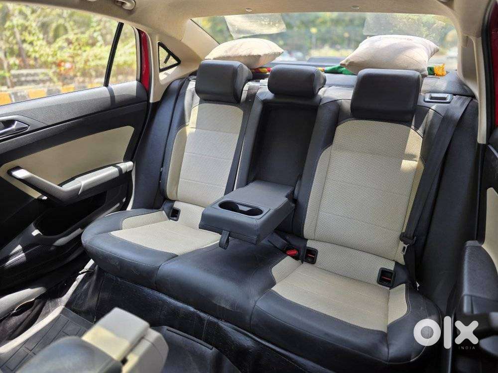 Skoda Slavia 1.0 Tsi Style At, 2023, Petrol