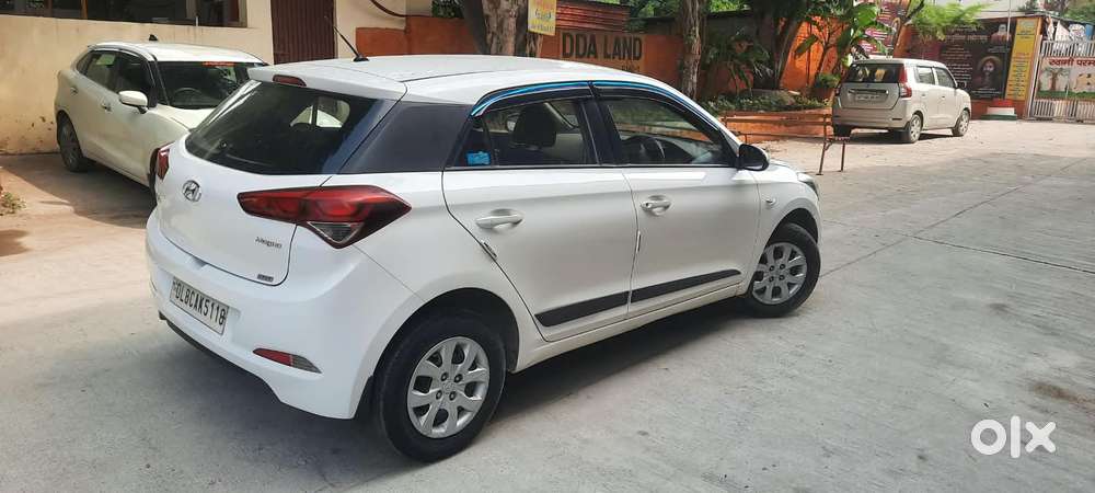 Hyundai I20 Petrol Cvt Magna Executive, 2015, Petrol