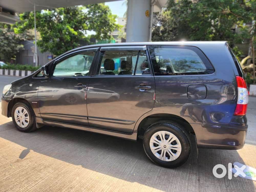 Toyota Innova 2.5 G (diesel) 8 Seater, 2016, Diesel