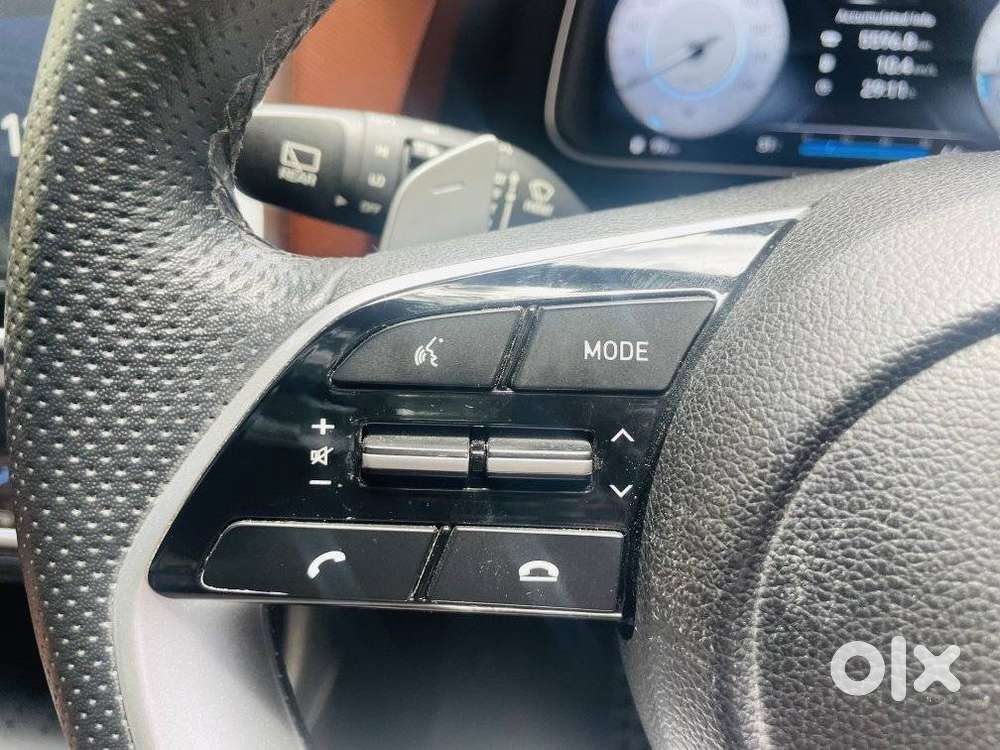 Hyundai Alcazar 2.0 Signature (o) Petrol At 7 Str, 2022, Petrol