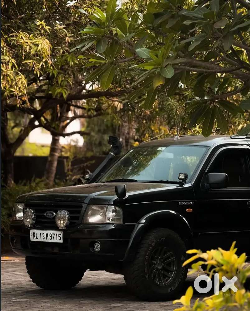 Ford Endeavour Xlt Diesel 2005